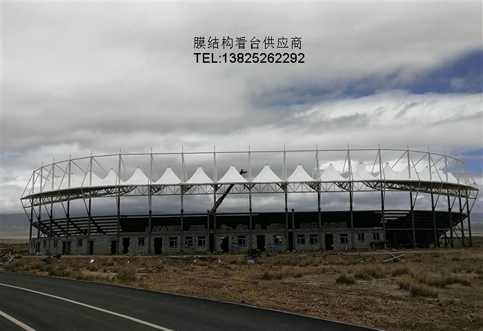 内蒙古鄂尔多斯体育馆看台膜结构建筑工程选用进口膜材泰康利1420